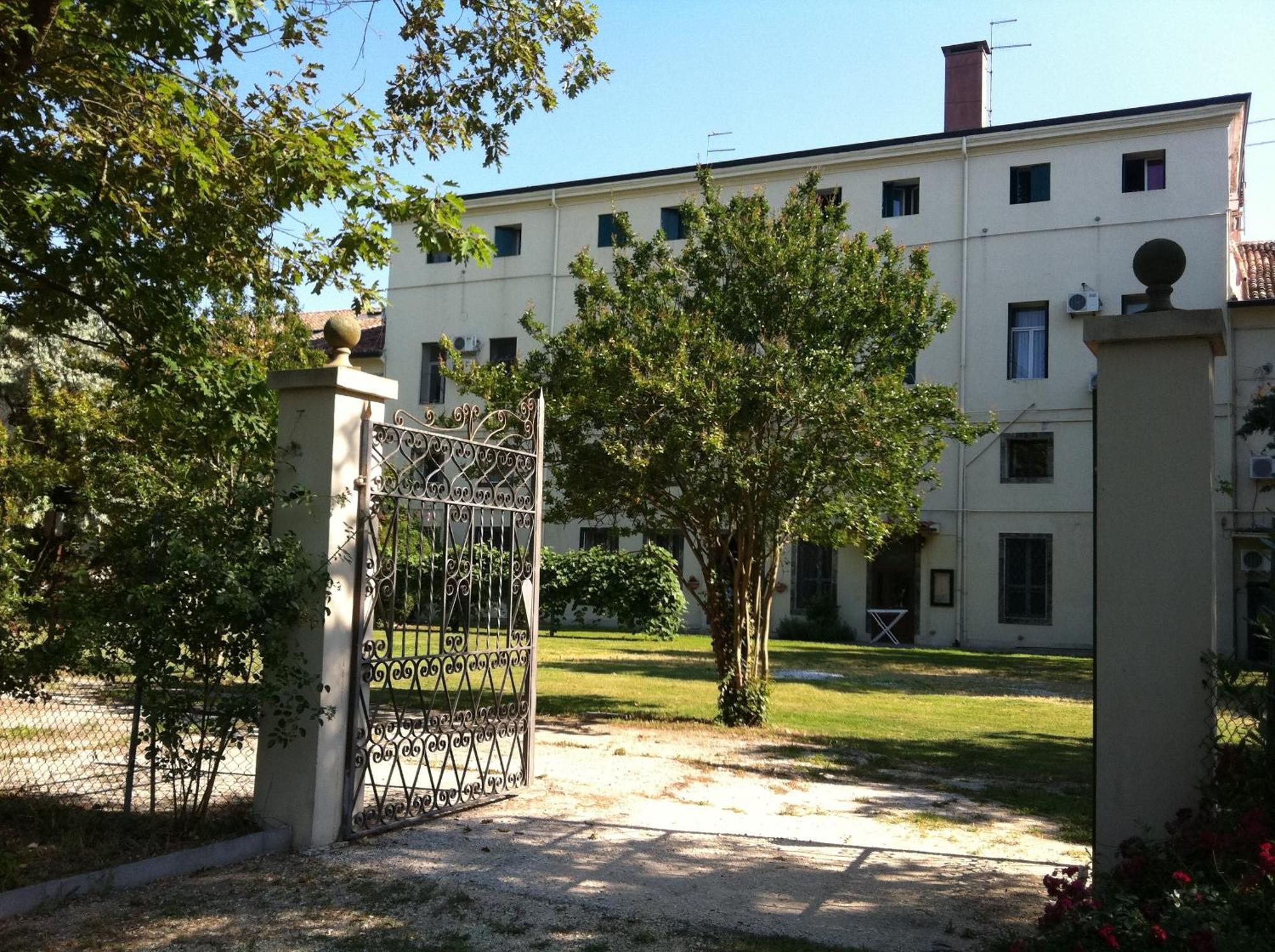 Villa Carrer Porto Viro Exterior photo